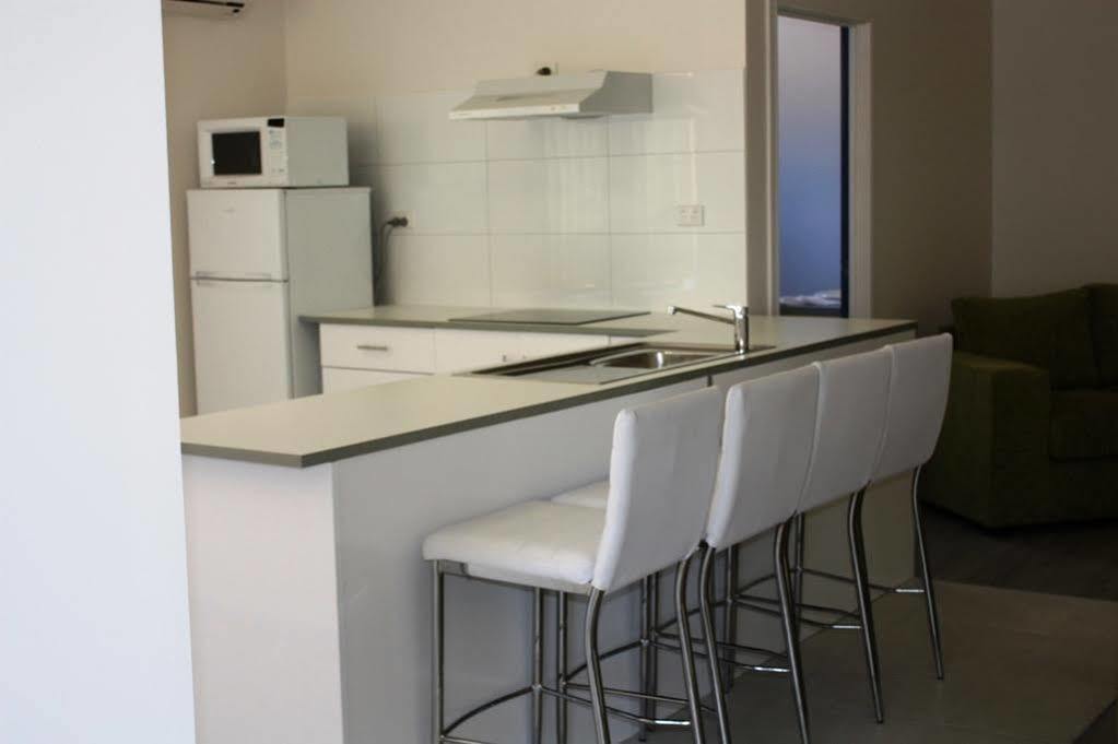Phillip Island Off-Track Accommodation Кауес Екстериор снимка