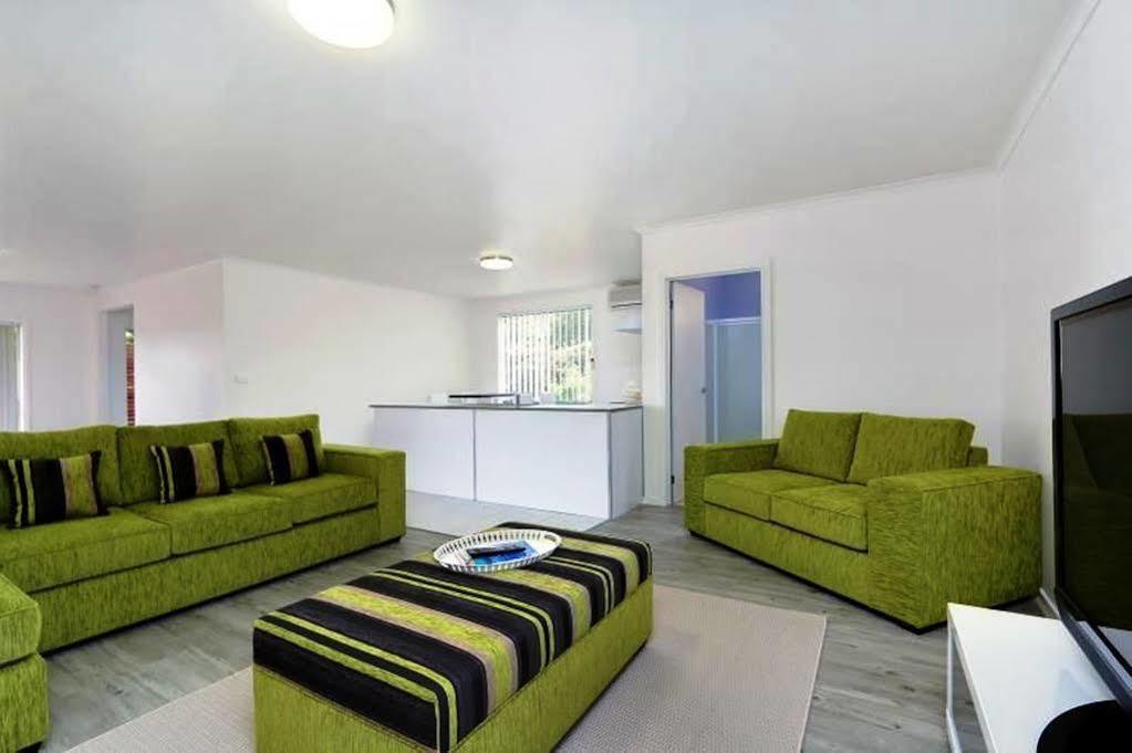 Phillip Island Off-Track Accommodation Кауес Екстериор снимка